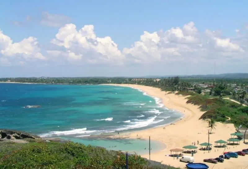 Biển Trà Cổ - Móng Cái